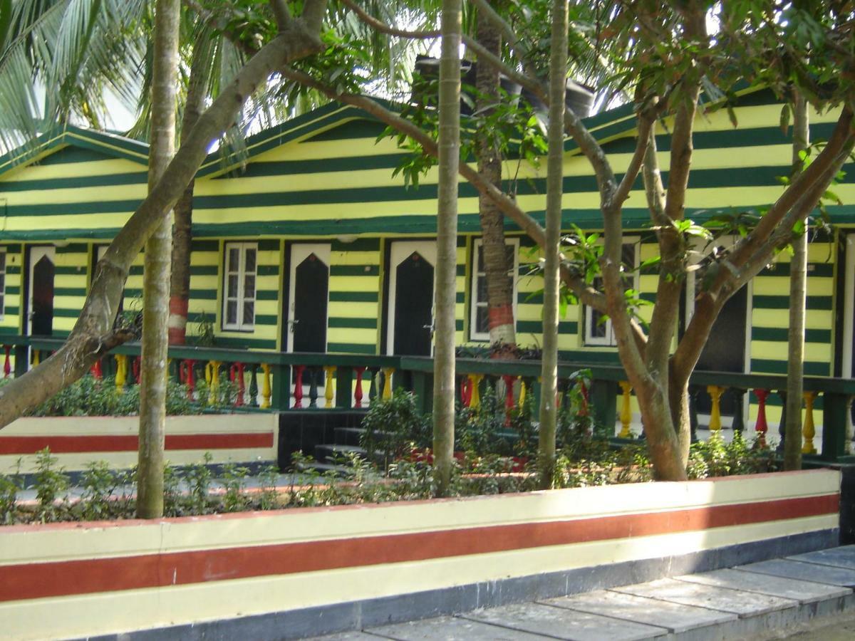 Palm Village Resort Калькутта Экстерьер фото