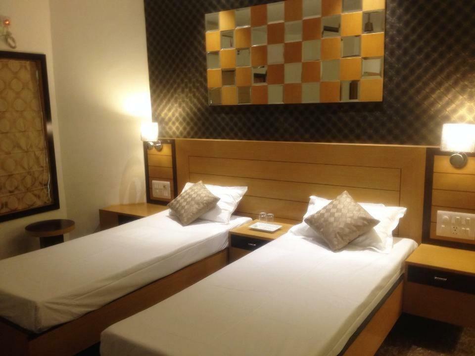 Palm Village Resort Калькутта Экстерьер фото