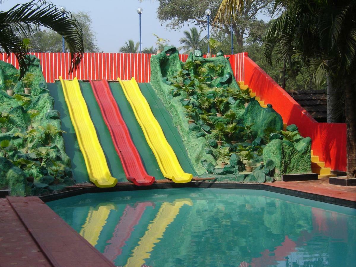 Palm Village Resort Калькутта Экстерьер фото